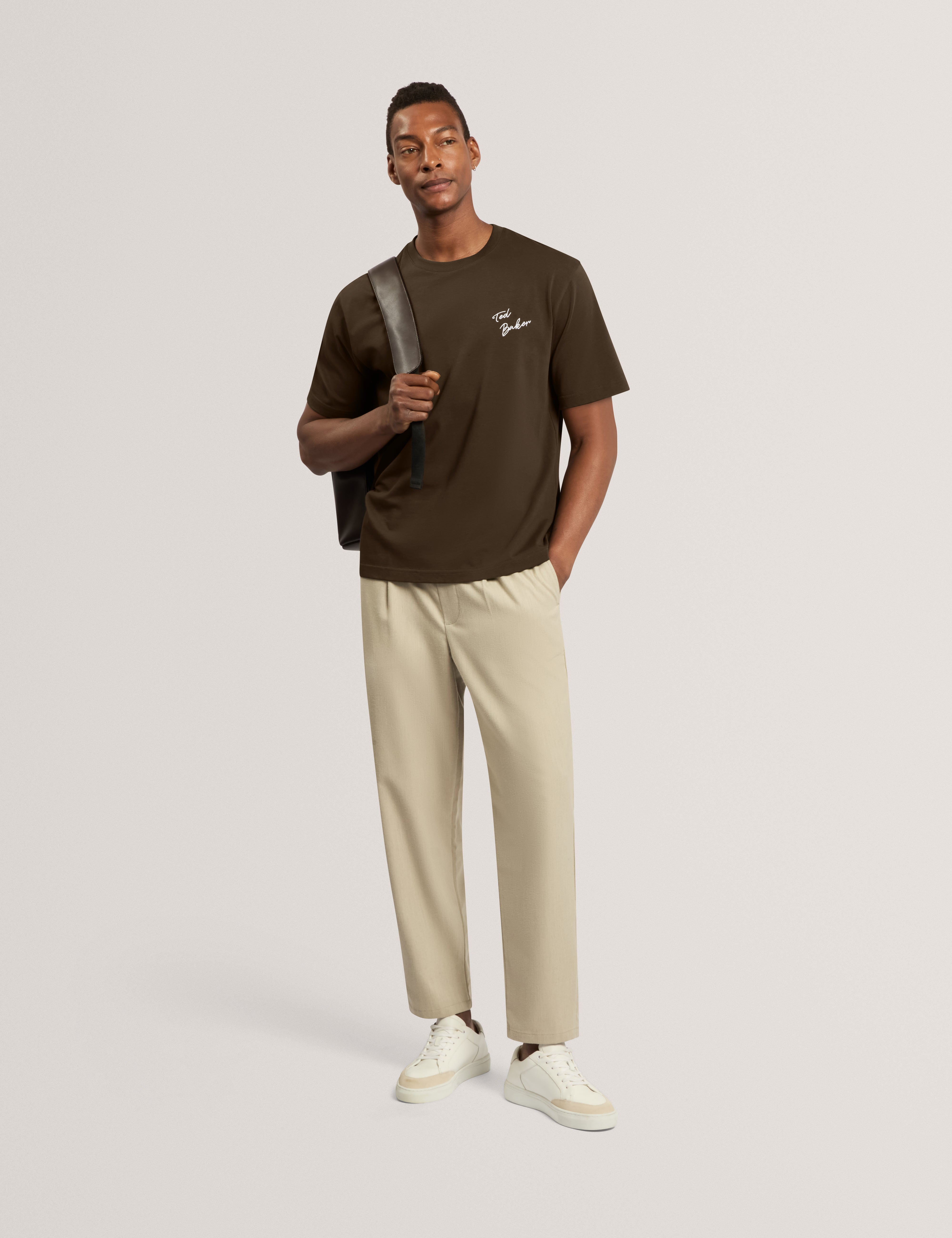 Mayllon Short Sleeve Graphic Relaxed T-Shirt Dk-Brown