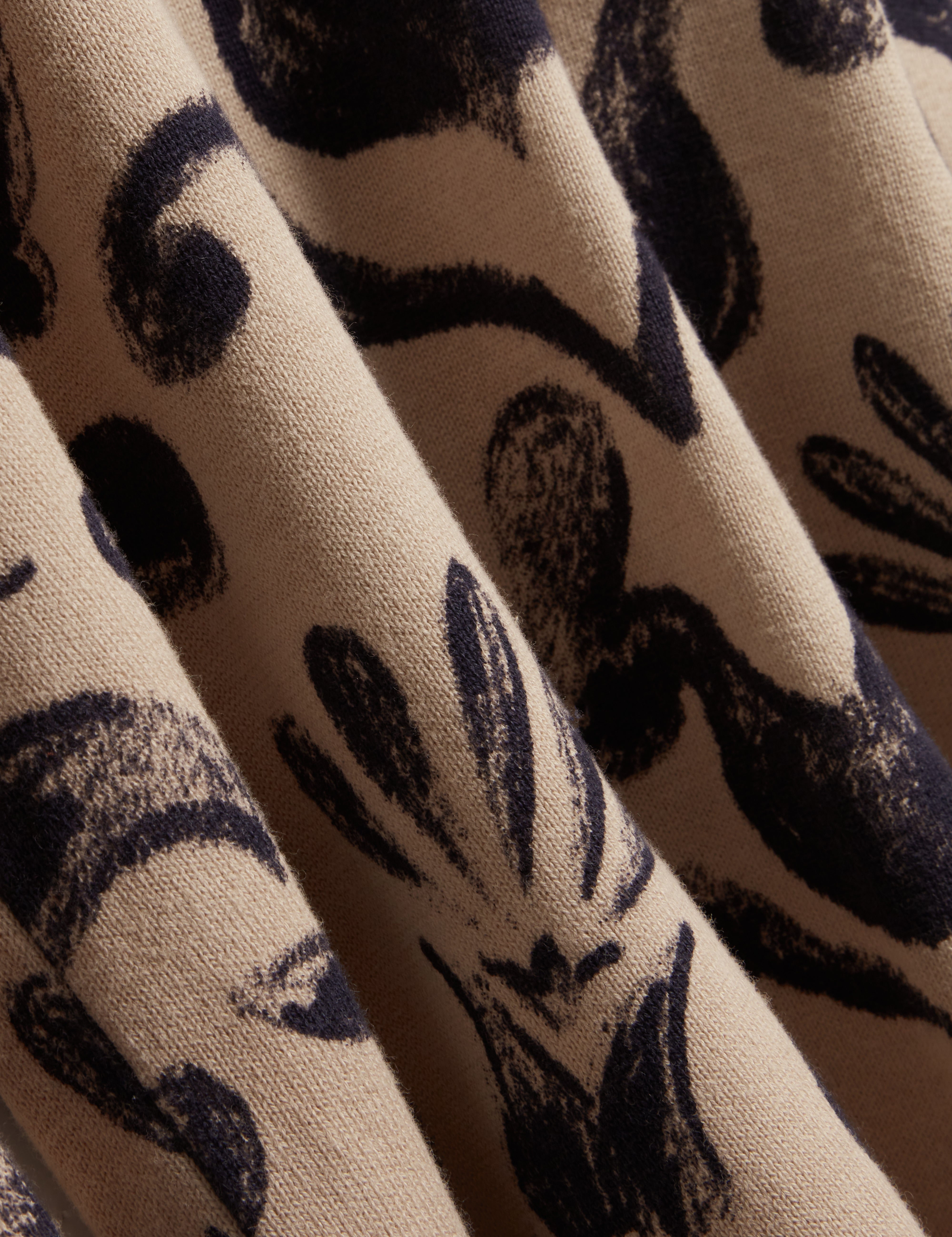 Bayllis Printed Crew Neck Taupe