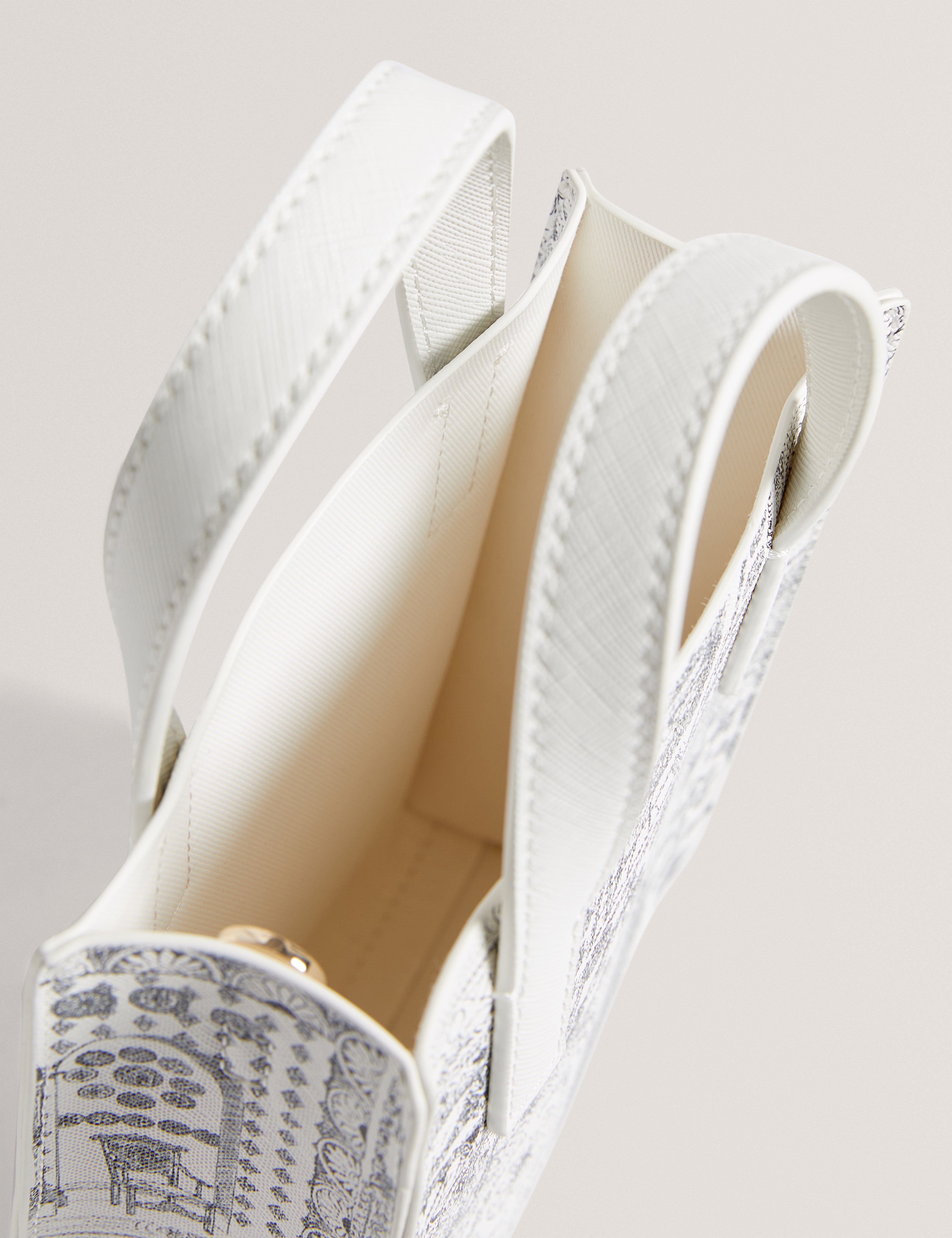 Winncon Toile Printed Mini Icon Bag Ivory
