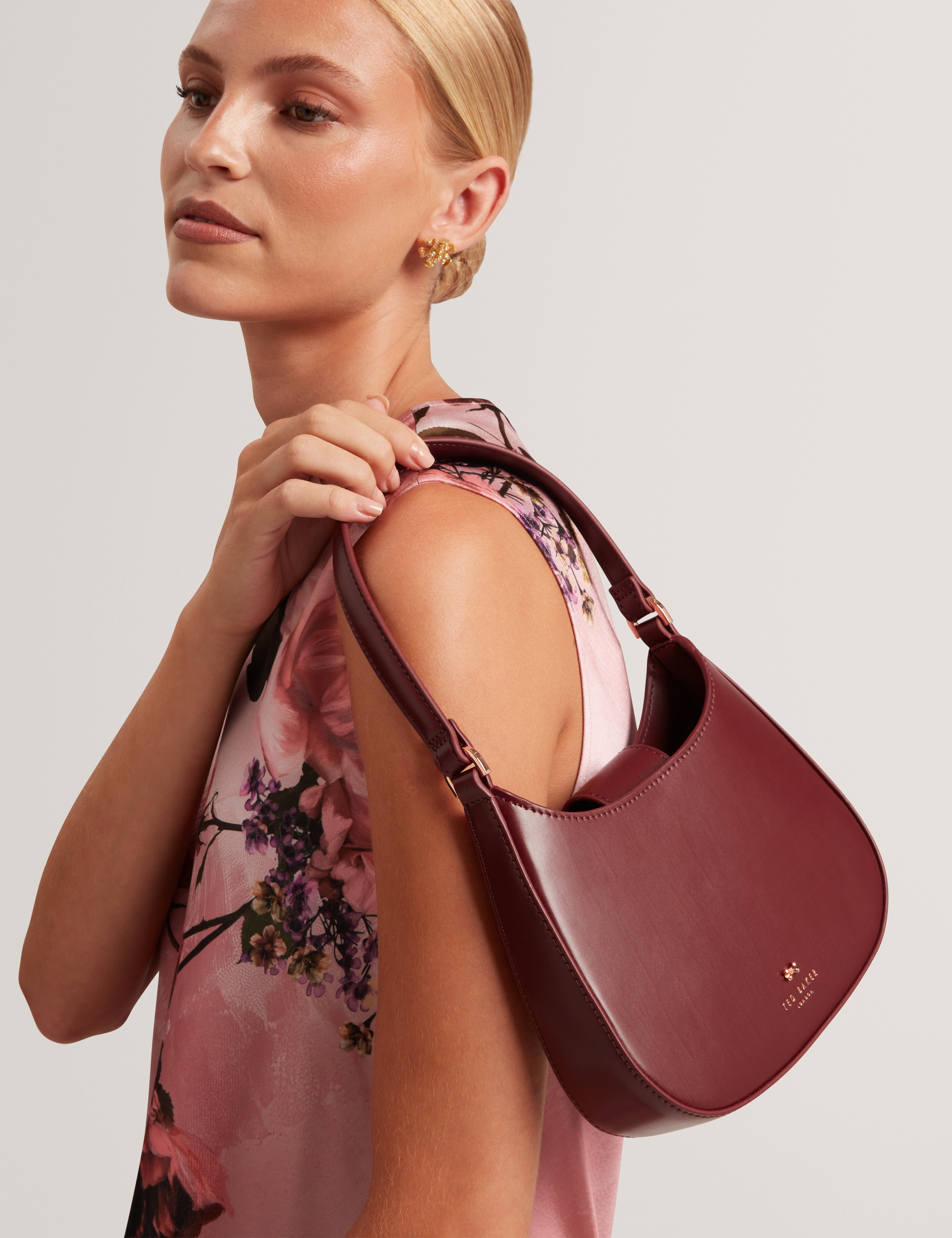 Curla Leather Bow Detail Mini Shoulder Bag Dk-Red