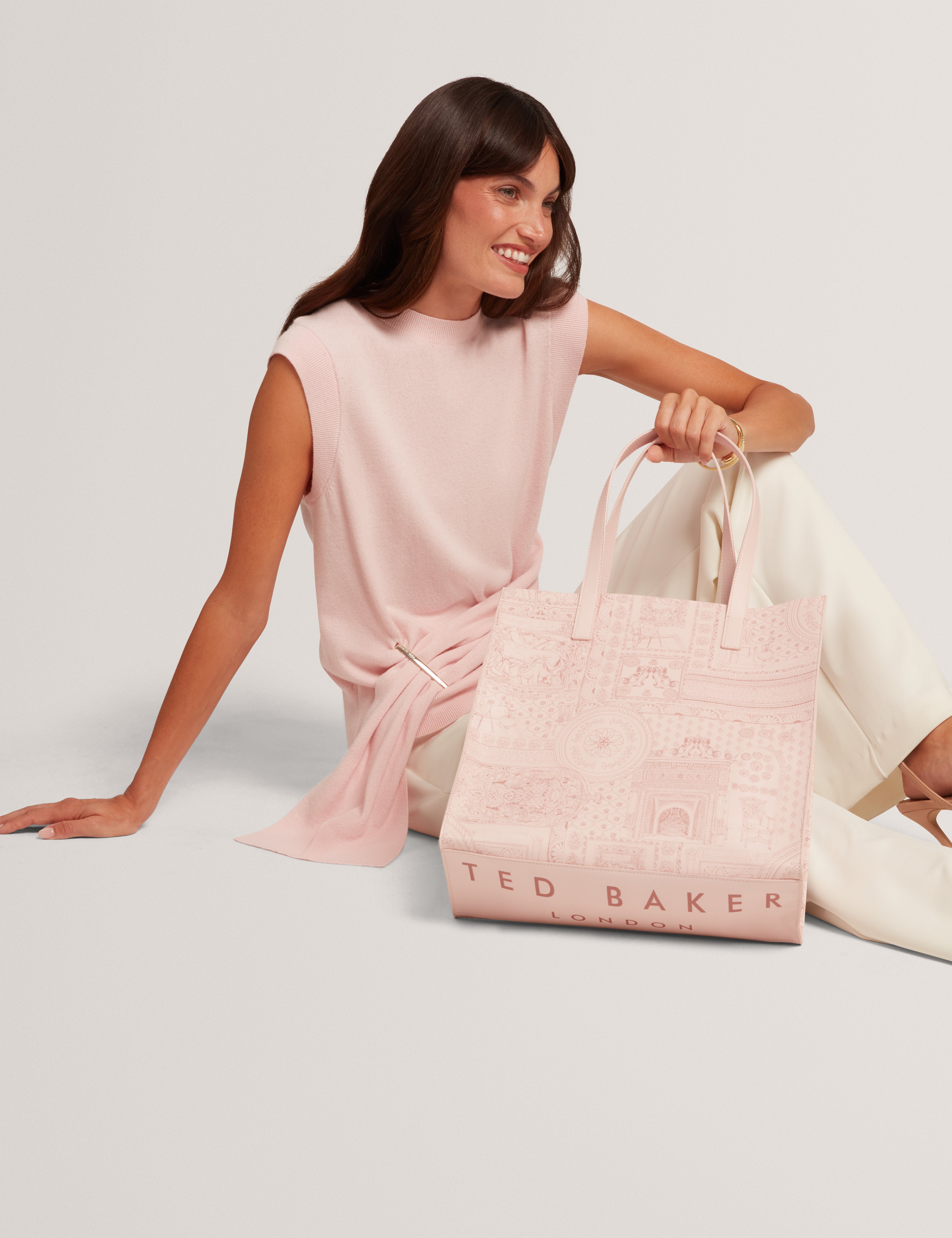 Wellcon Toile Printed Large Icon Bag Pink