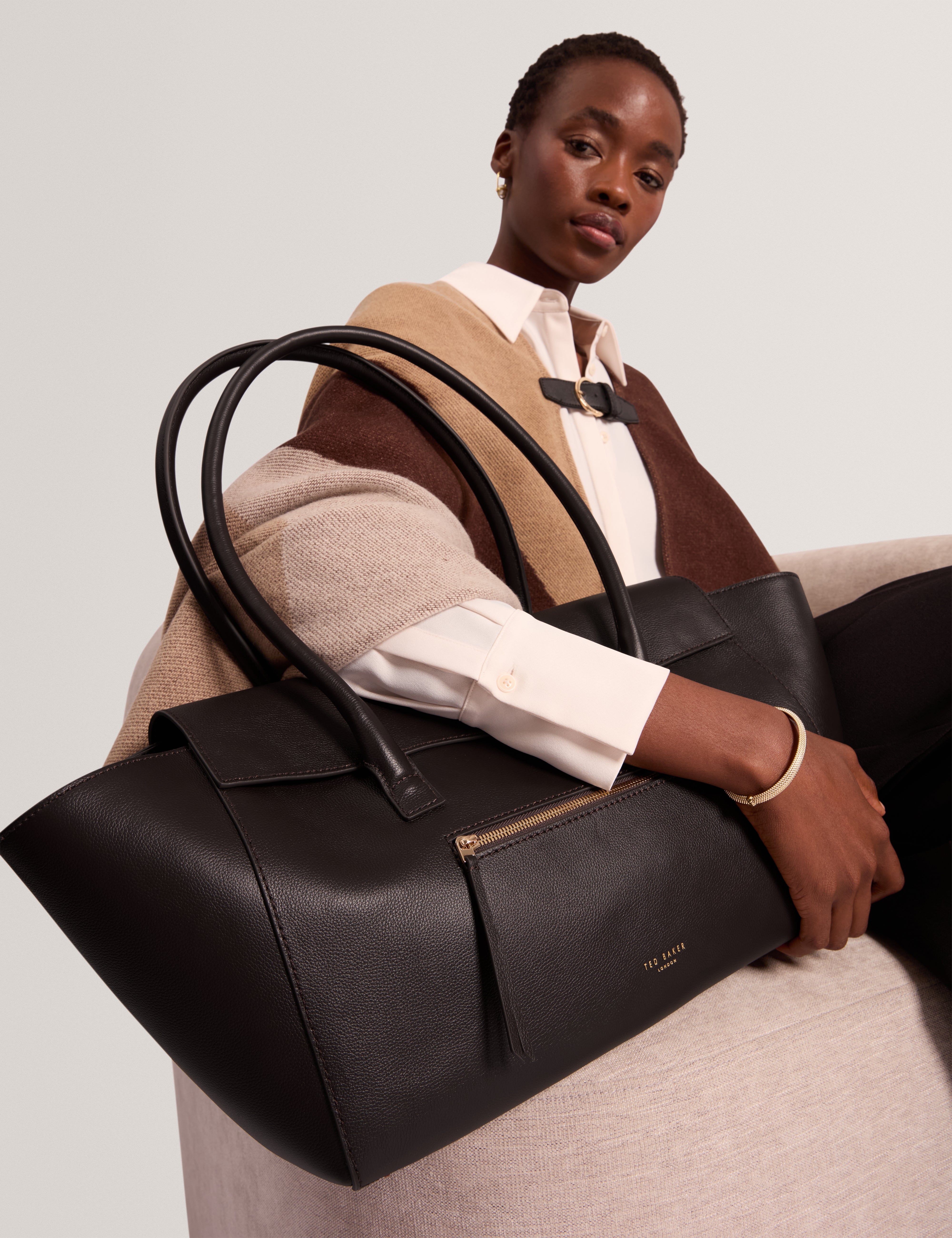 Toniie Casual Leather Large Tote Bag Brn-Choc