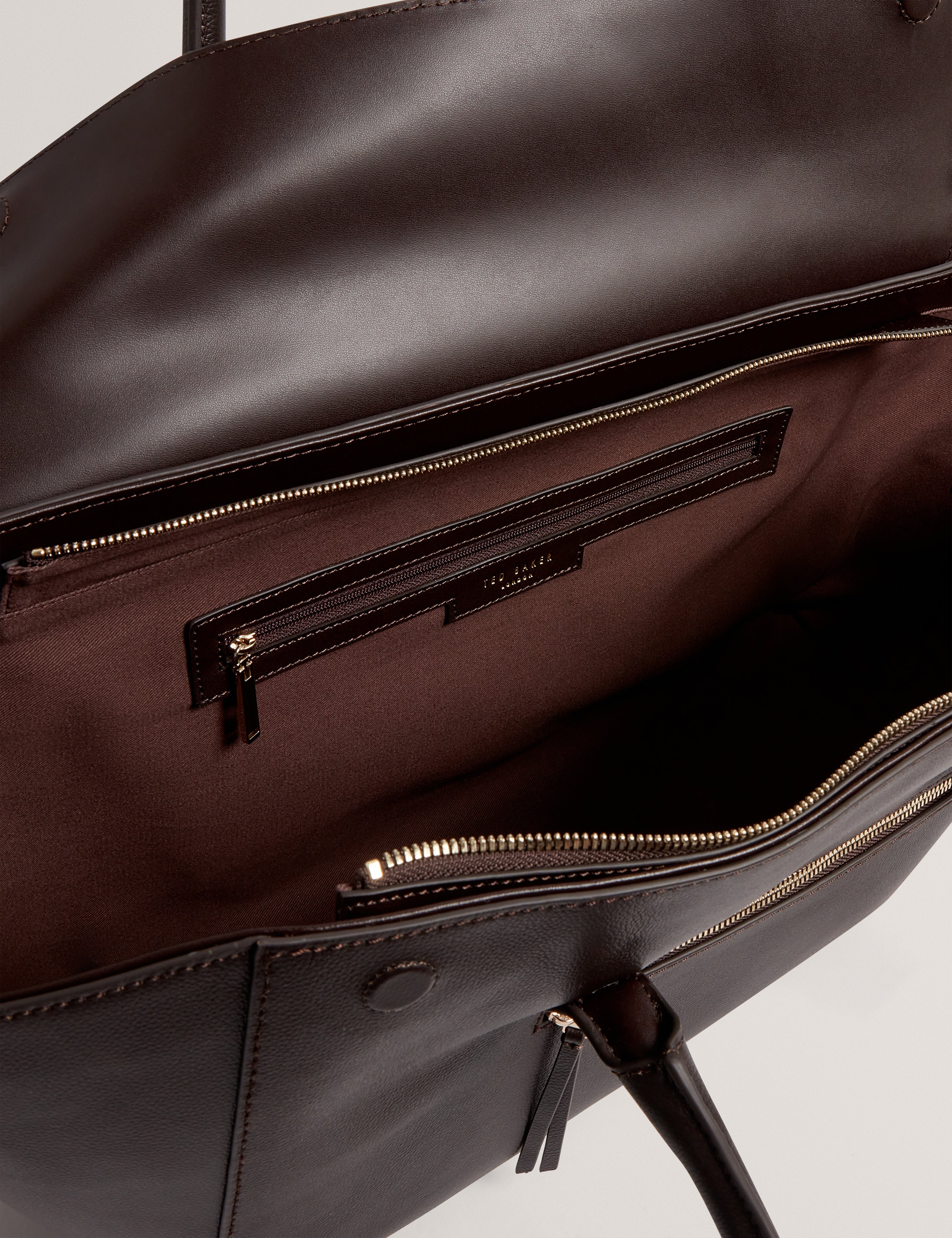 Toniie Casual Leather Large Tote Bag Brn-Choc