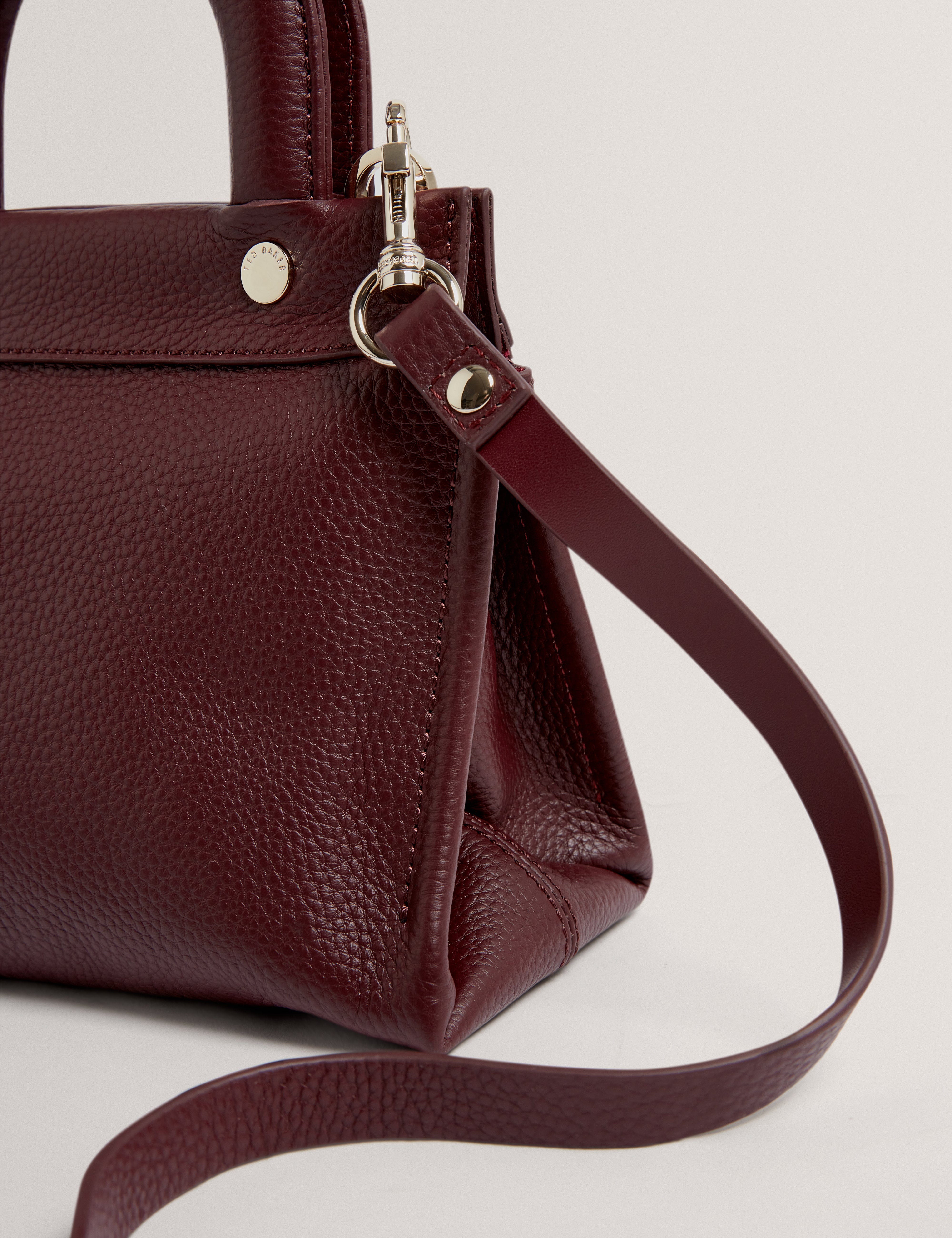 Roniaa Grab Handle Small Tote Bag Dk-Red