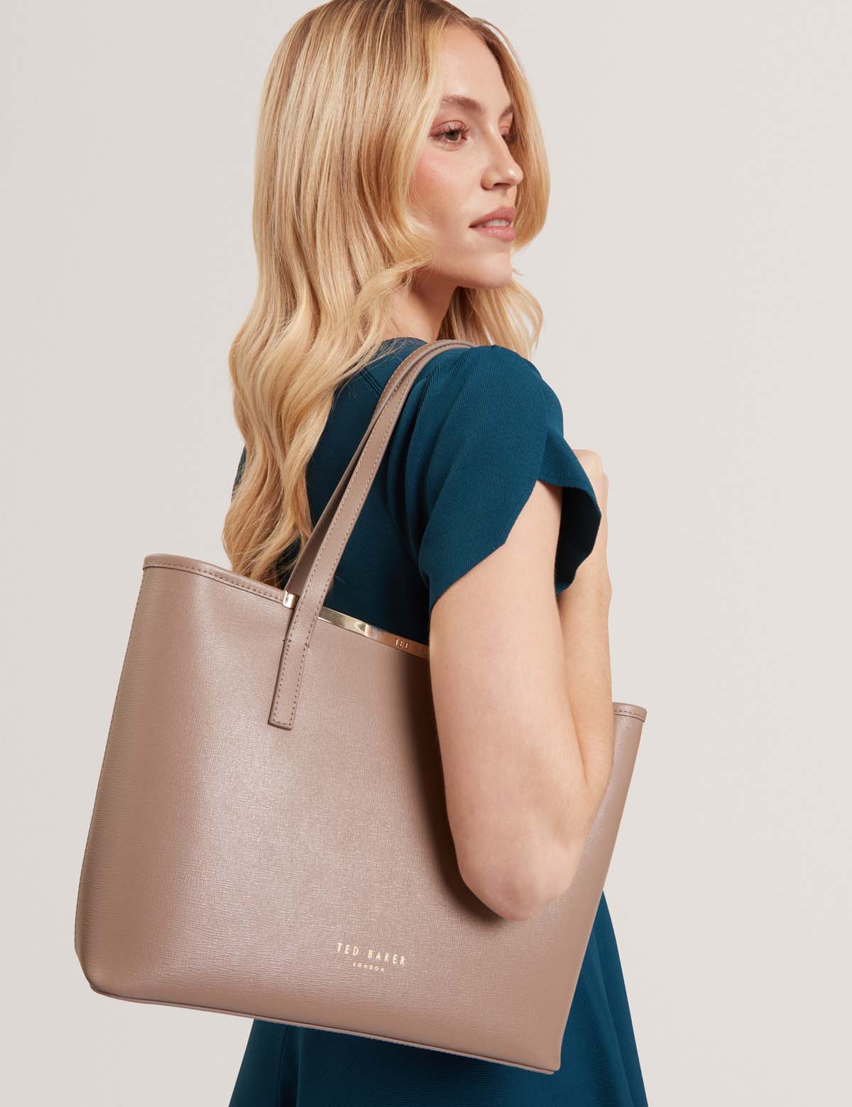 Hayleyz Saffiano Leather Small Shopper Bag Taupe