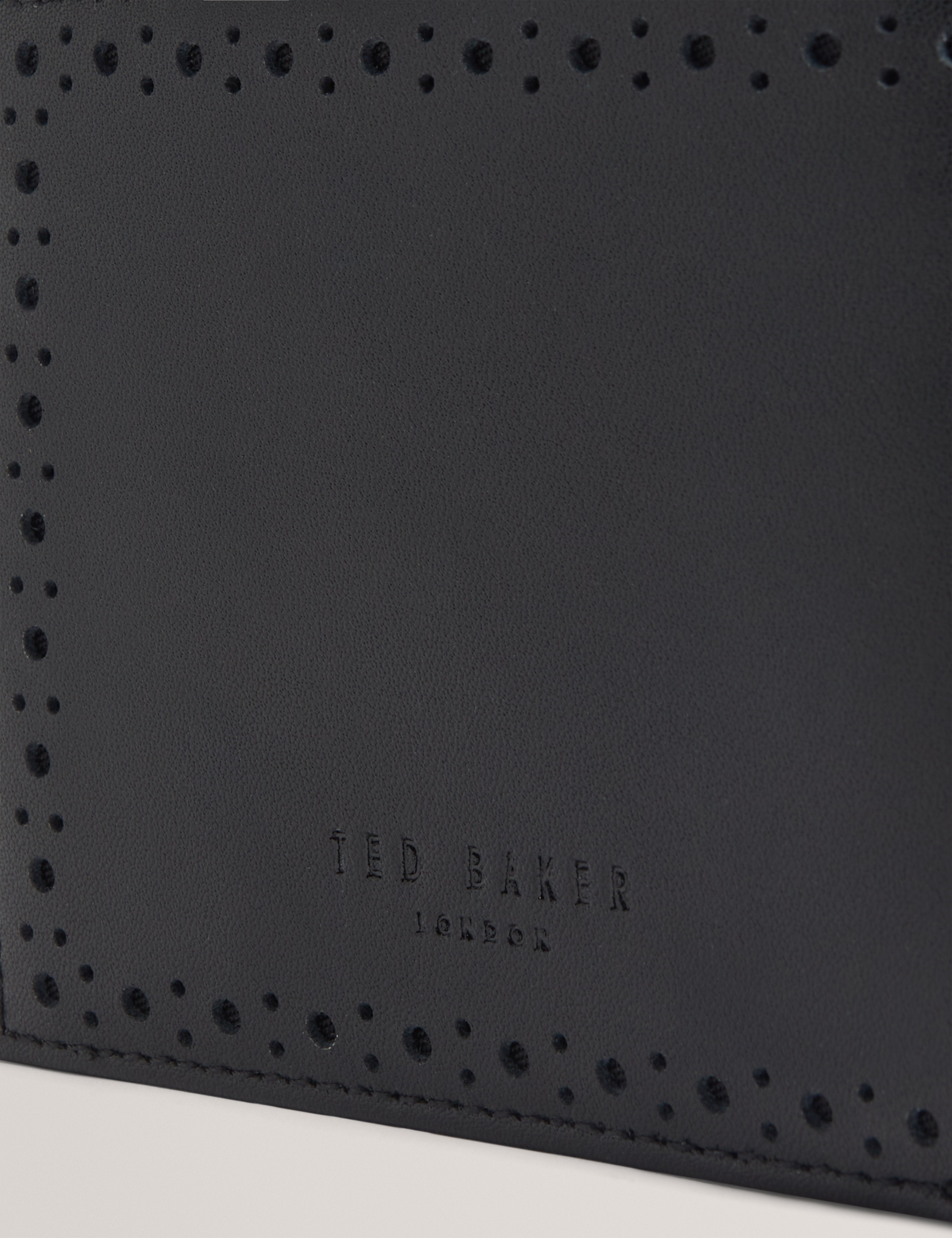 Dommii Brogue Detail Wallet Black