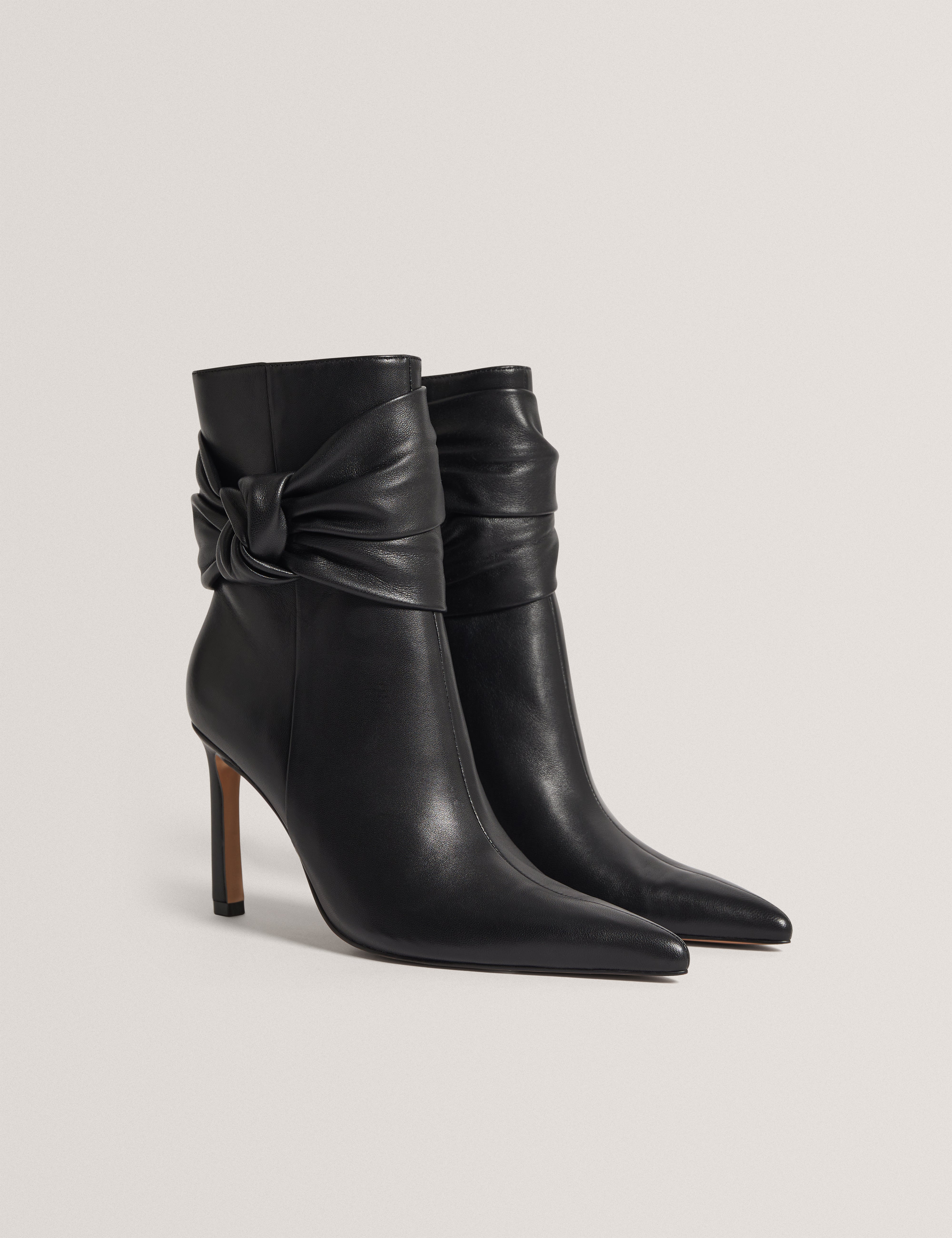 Fenyaa Side Knot Ankle Boot Black