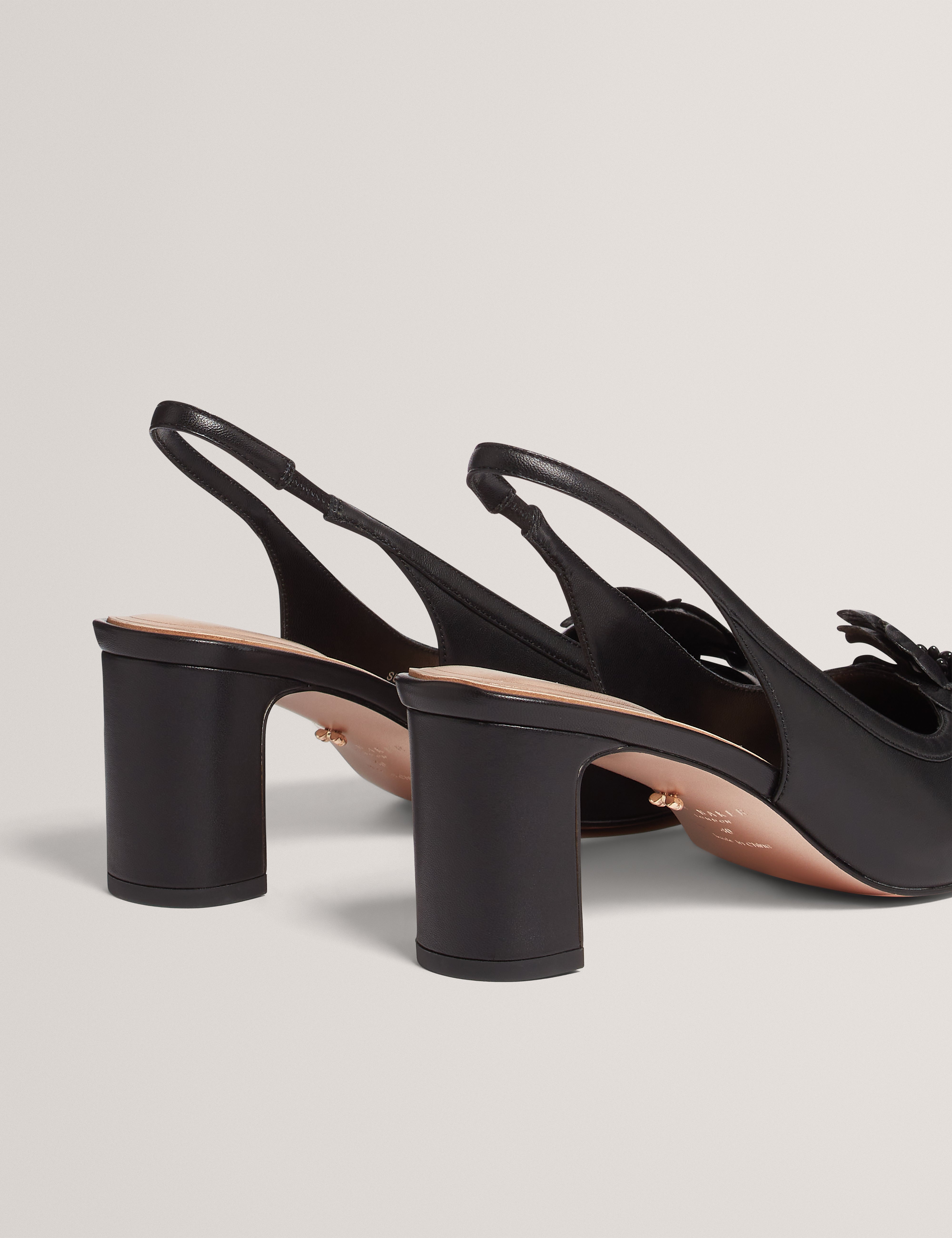 Summr Flower Detail Slingback Court Black