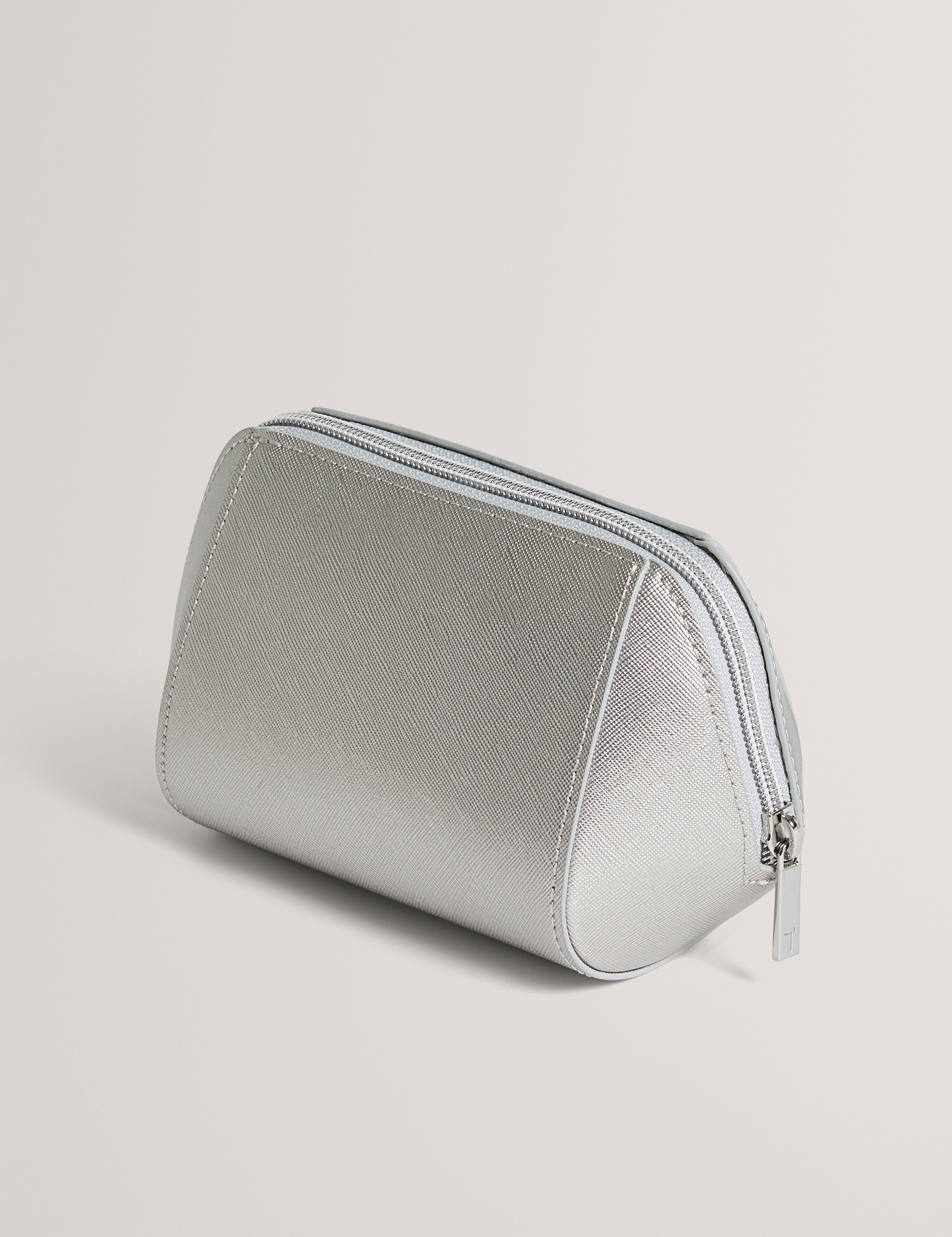 Sonica Crosshatch Pu Washbag Silver