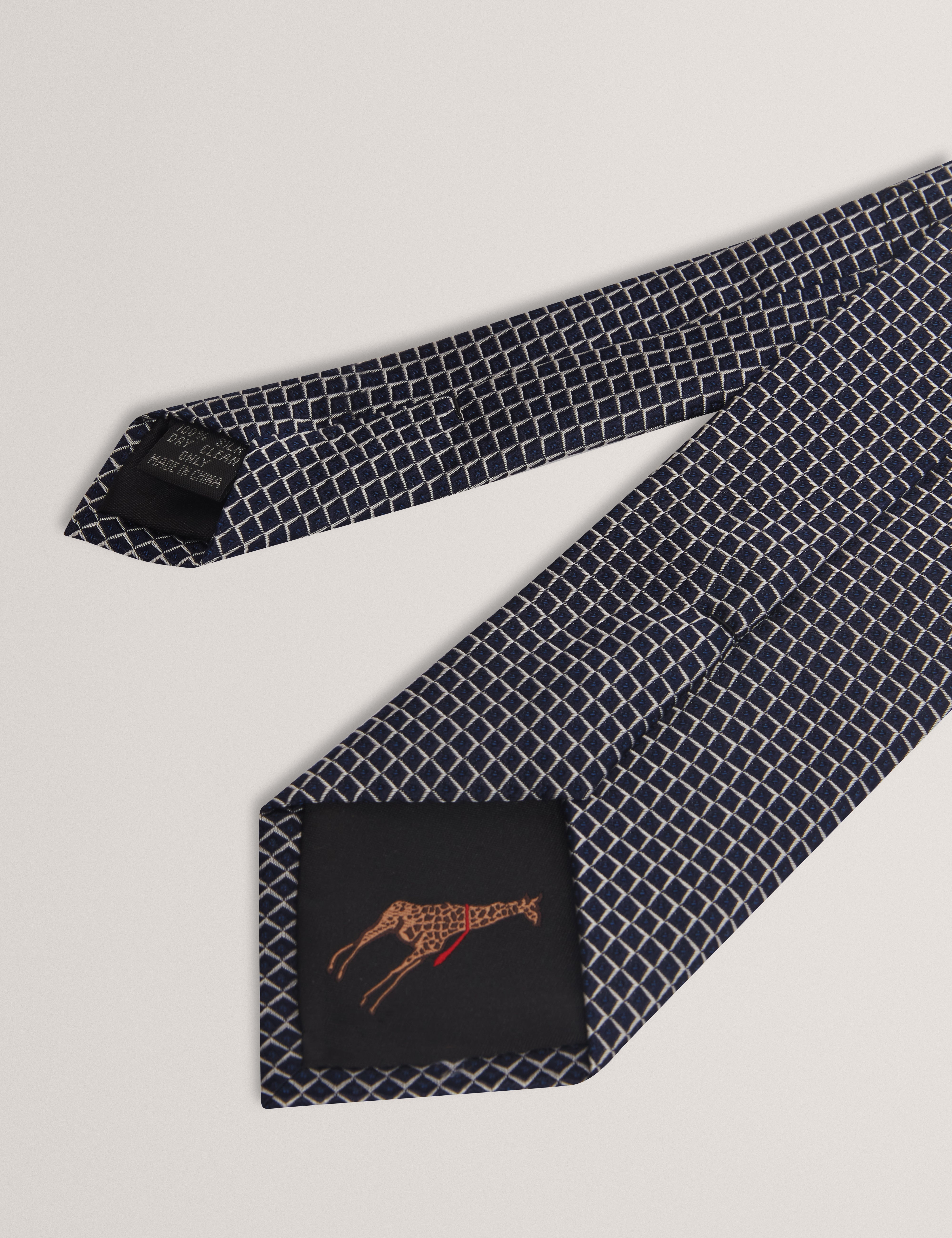 Hiyde Semi Plain Jackquard Silk Tie Navy