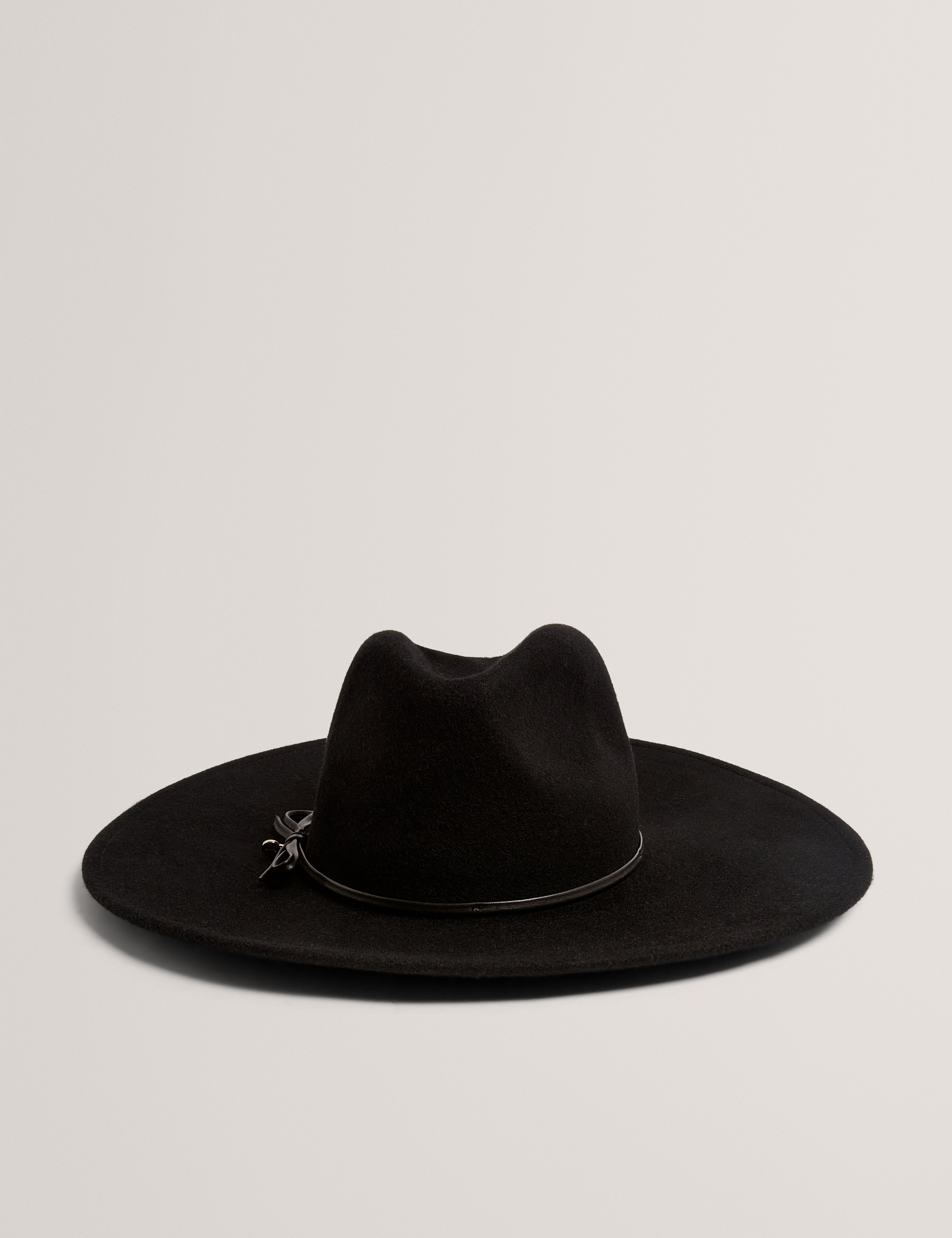 Heetar Felt Fedora Detail Bow Black