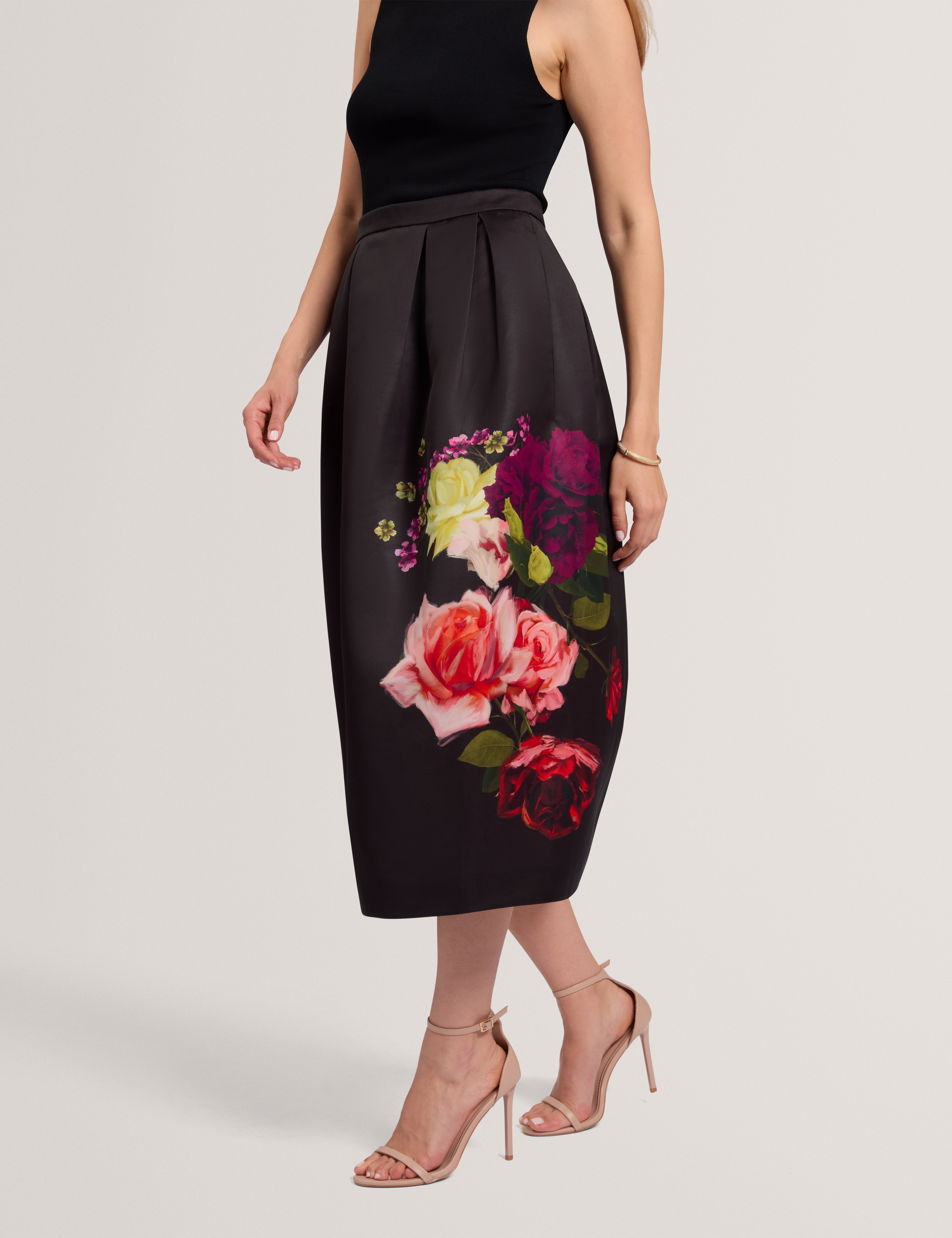 Venella Mockable Midi Dress With Tulip Print Black