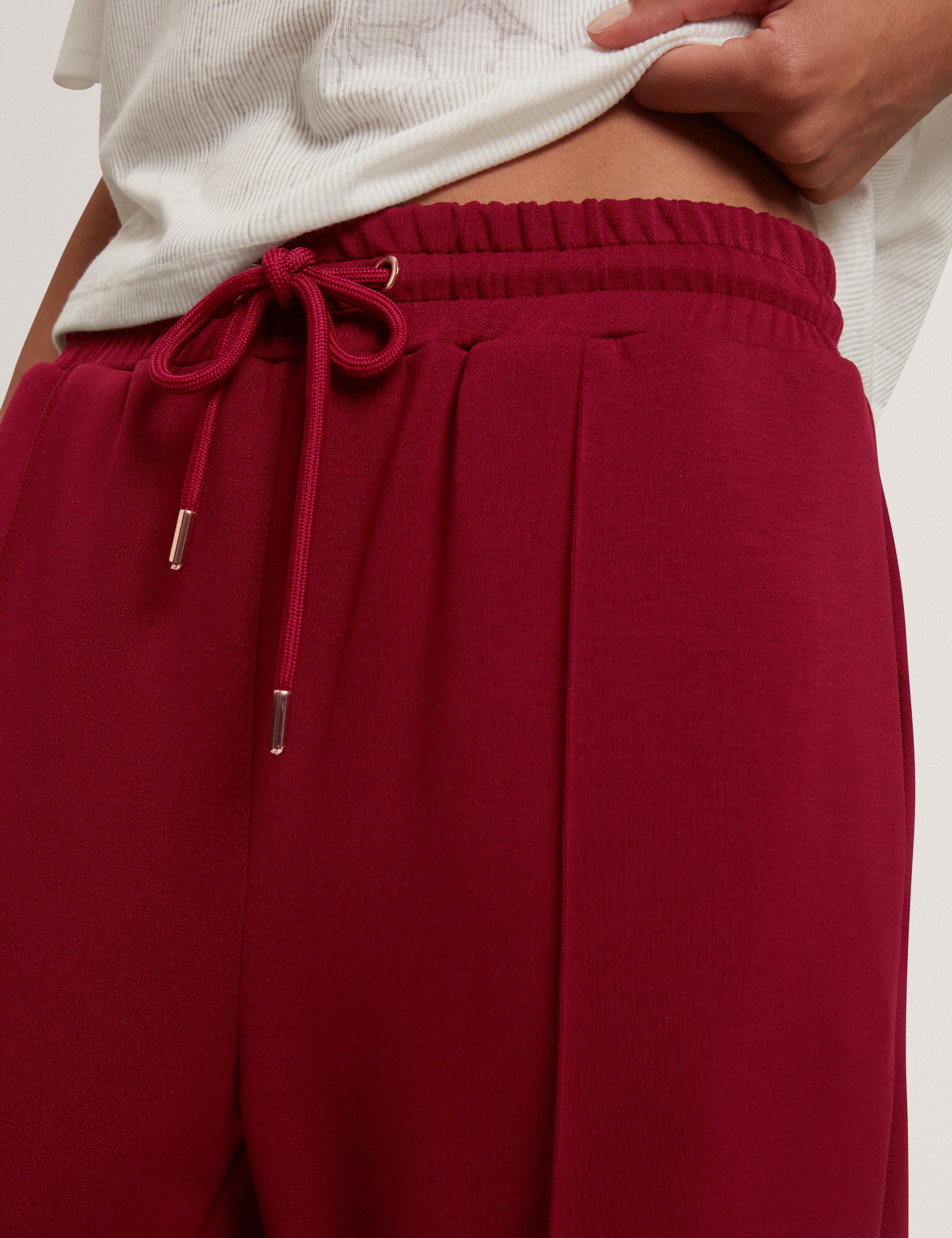 Nowelll Cupro Split Hem Jogger Maroon