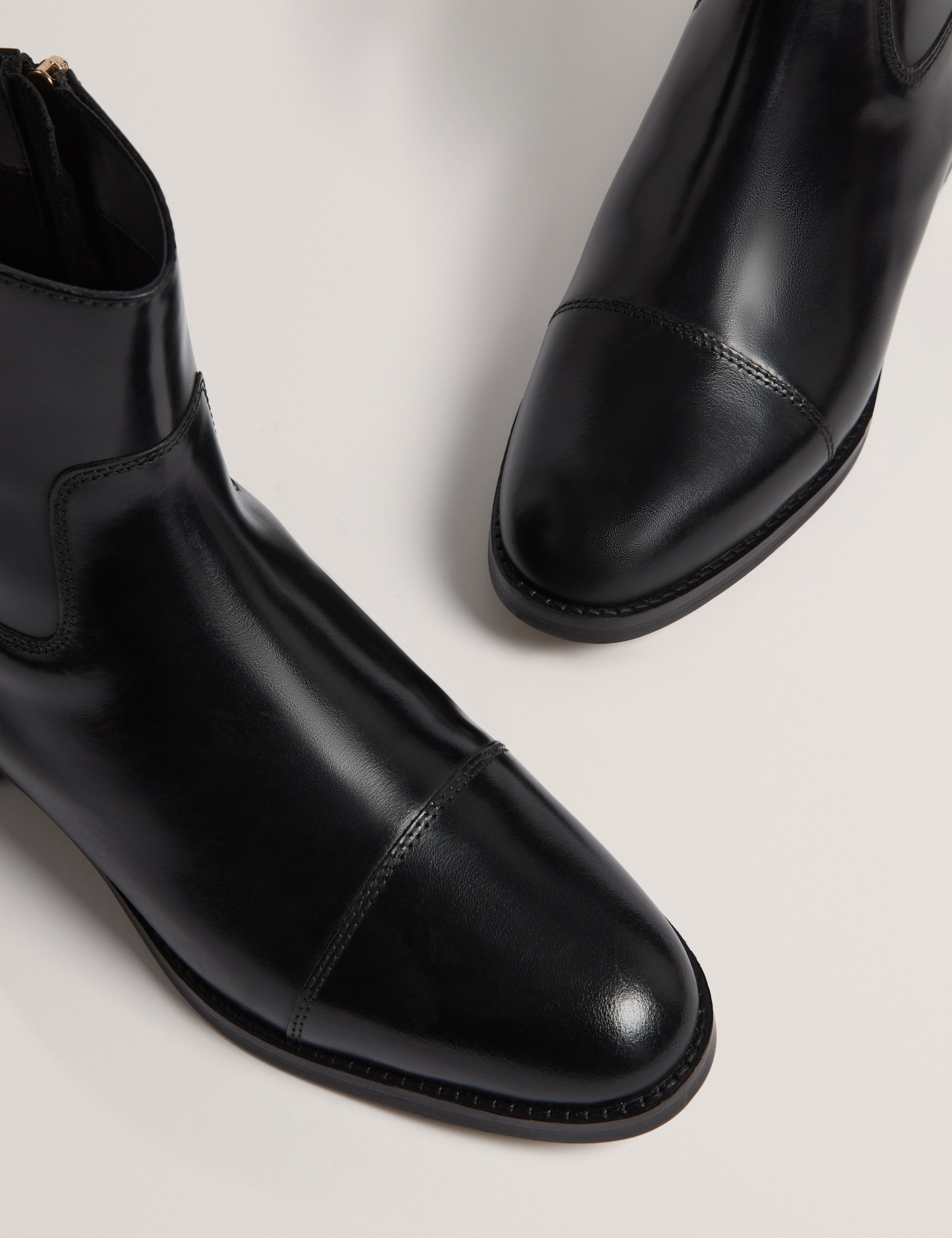 Aabsa Ankle Flat Boot Black
