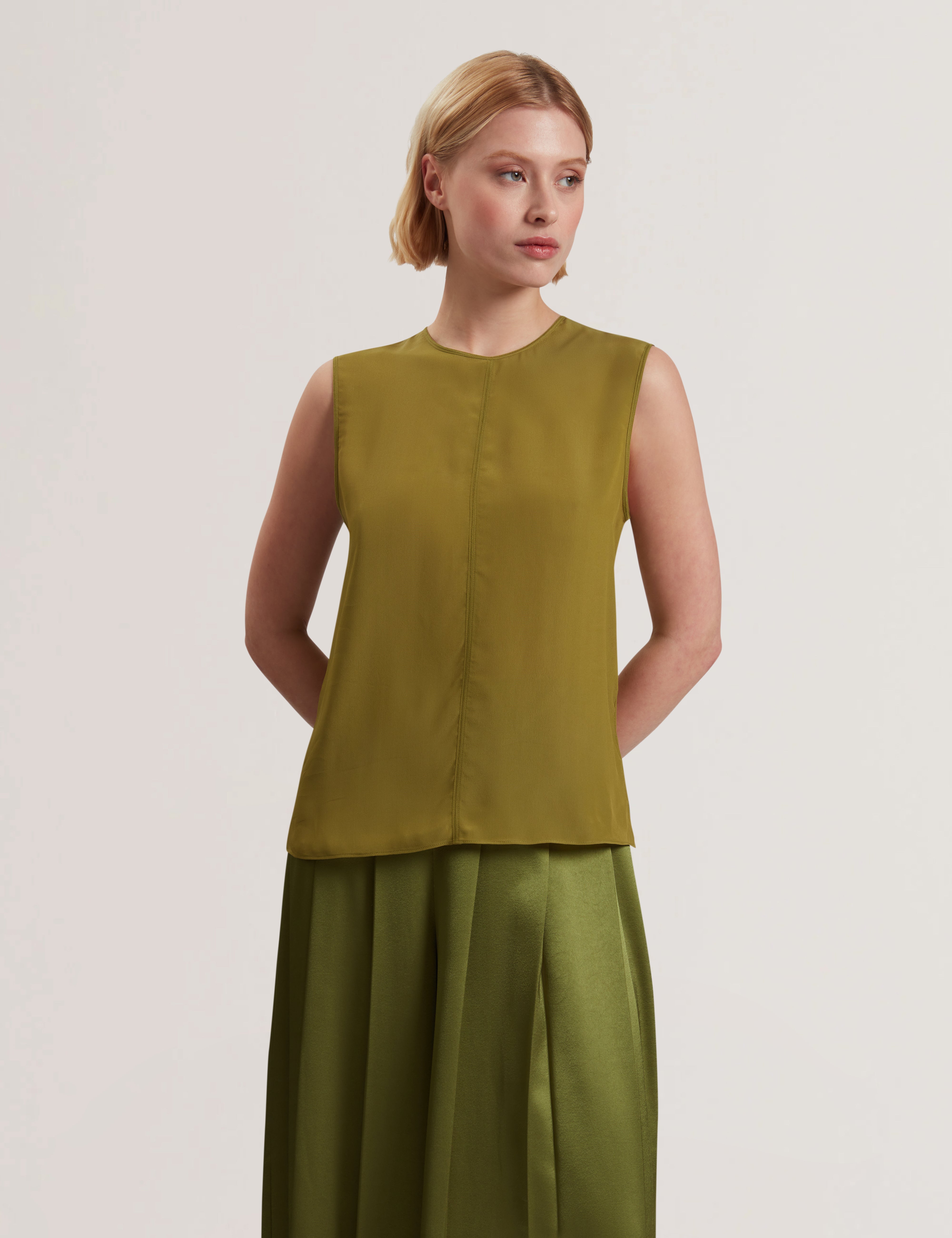 MID-GREEN
