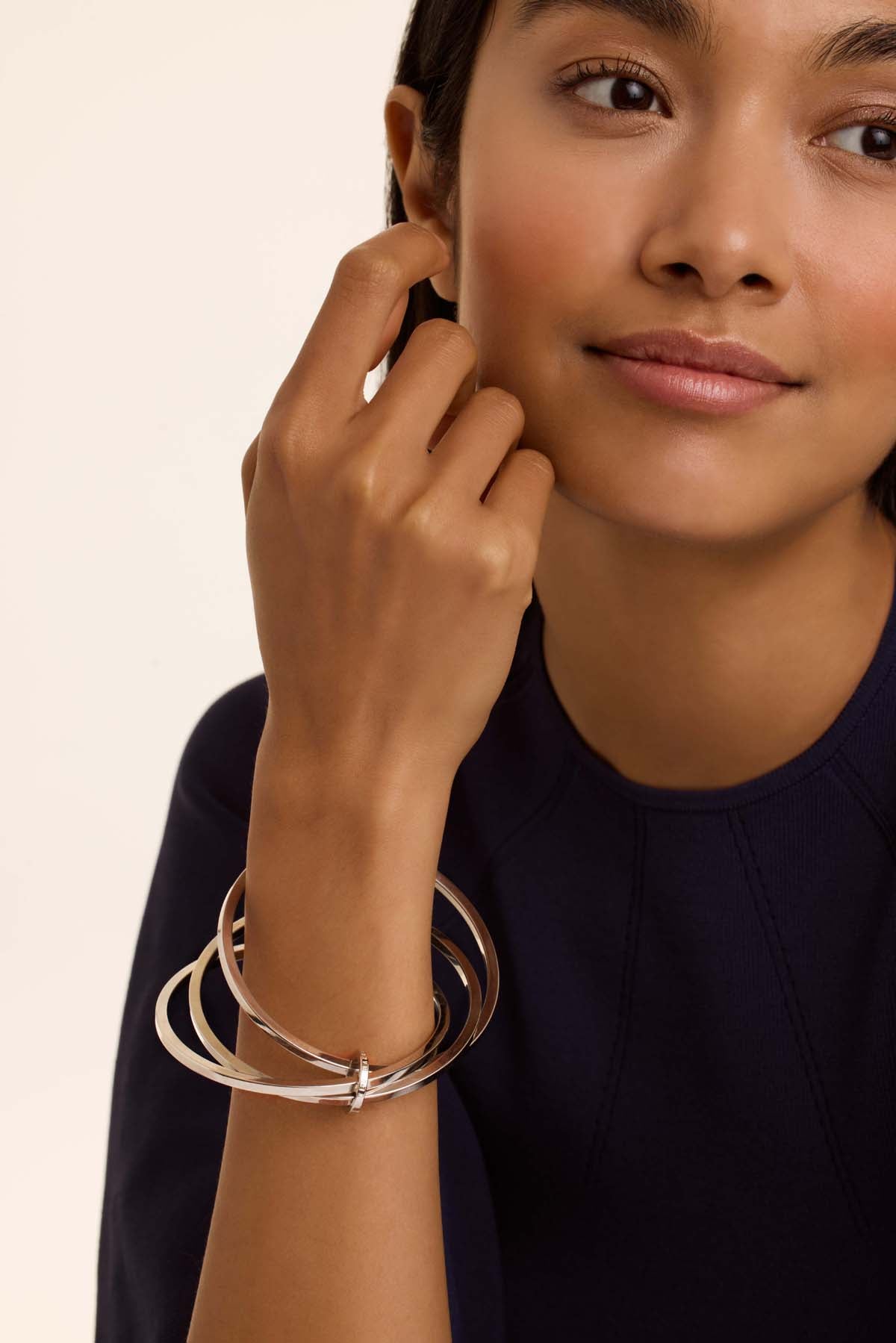 Huulia Multi Hoop Bangle Bracelet Silver