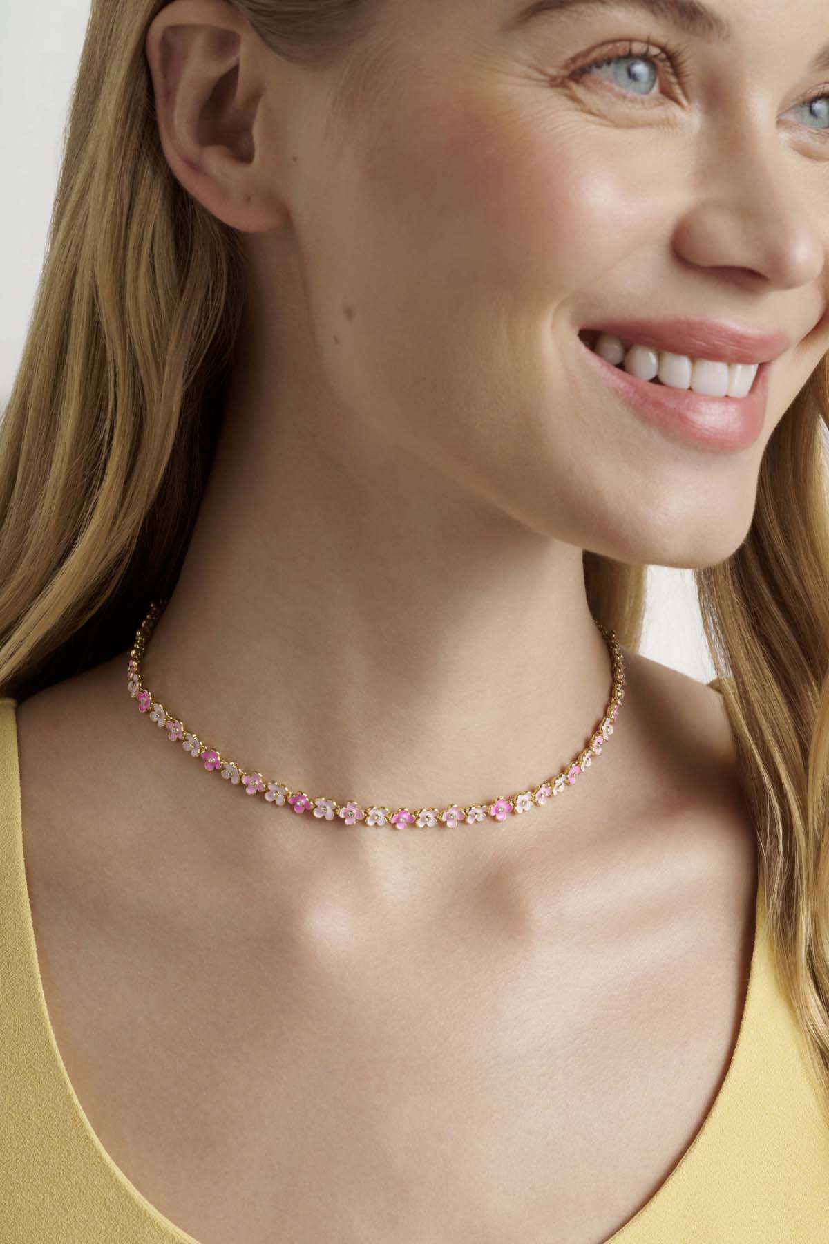 Gabriella Garland Necklace Pink