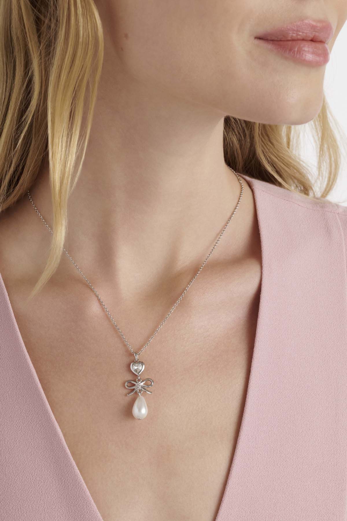 Imogen Icon Charm Heart Bow Pearl Drop Pearl