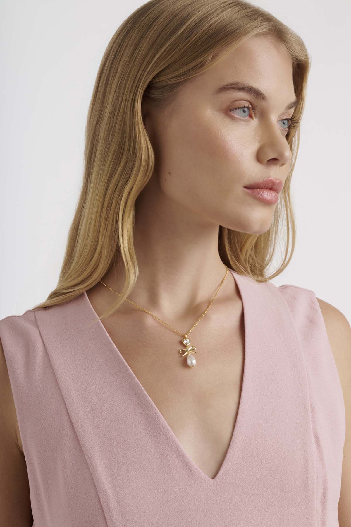 Imogen Icon Charm Heart Bow Pearl Drop Pearl