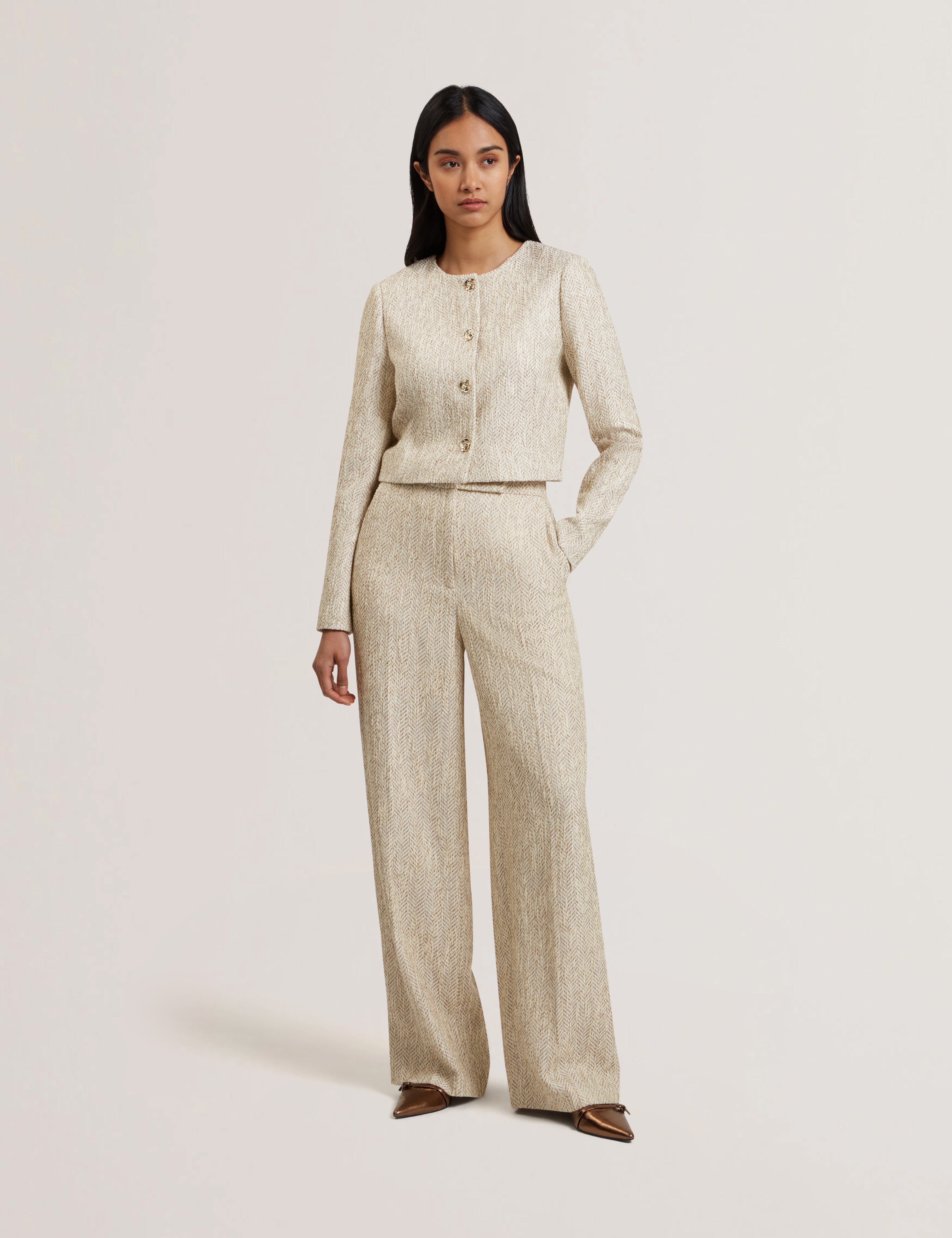 Vulpa Tailored Boucle Fitted Cropped Ivory