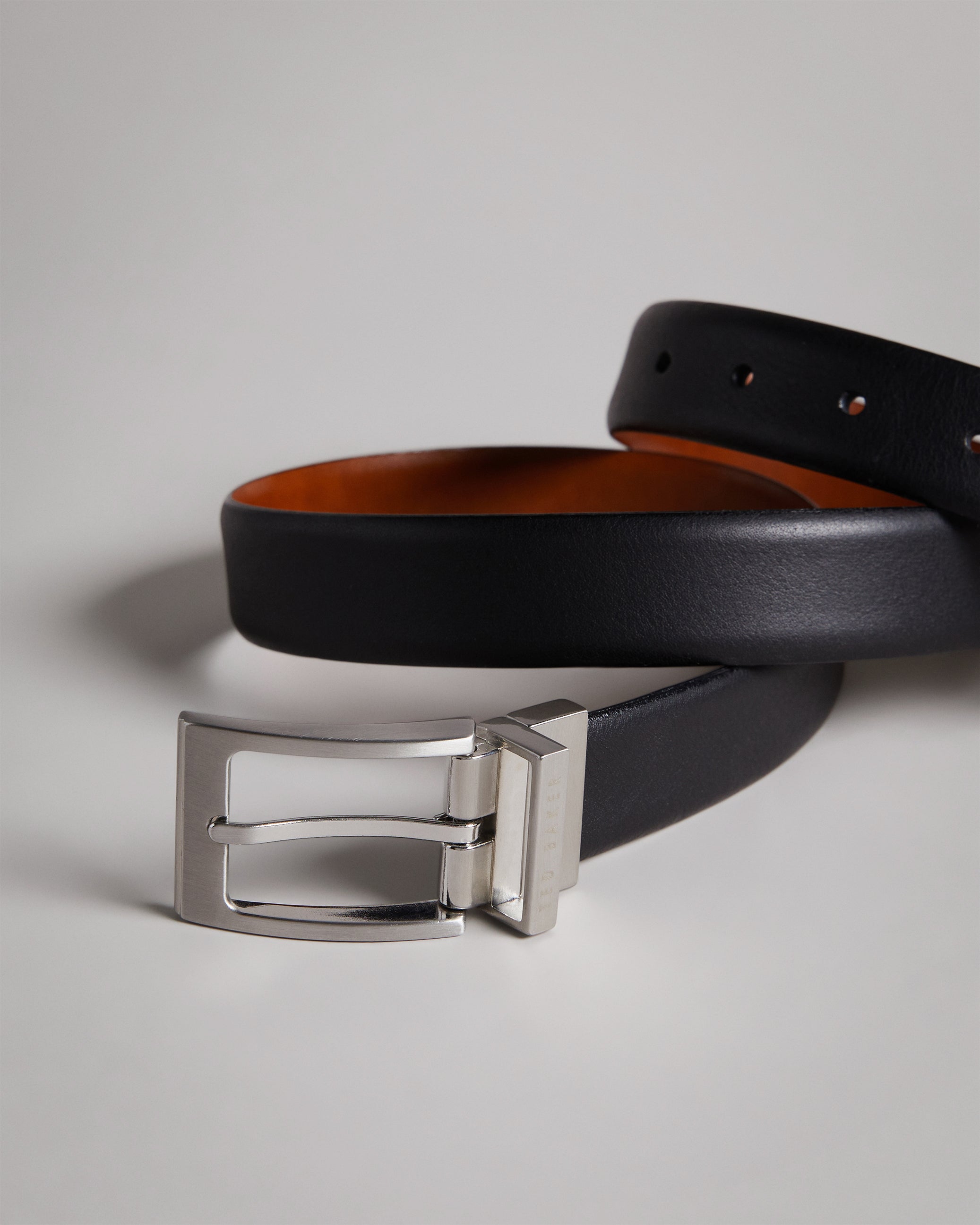 Karmer Reversible Leather Belt Black