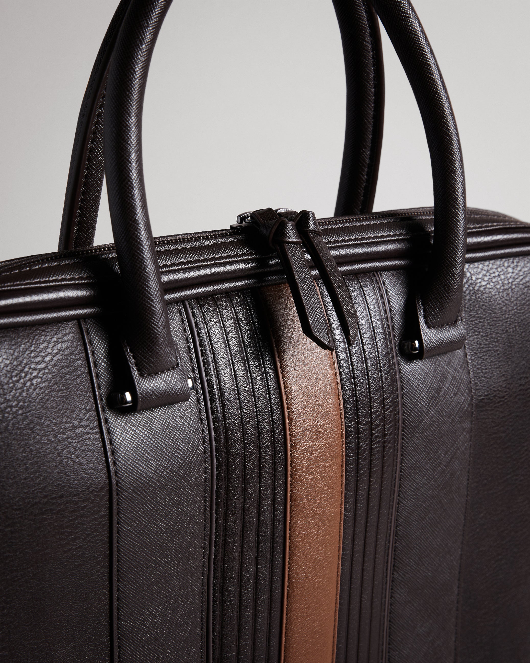 Nevver Striped Pu Document Bag Brn-Choc