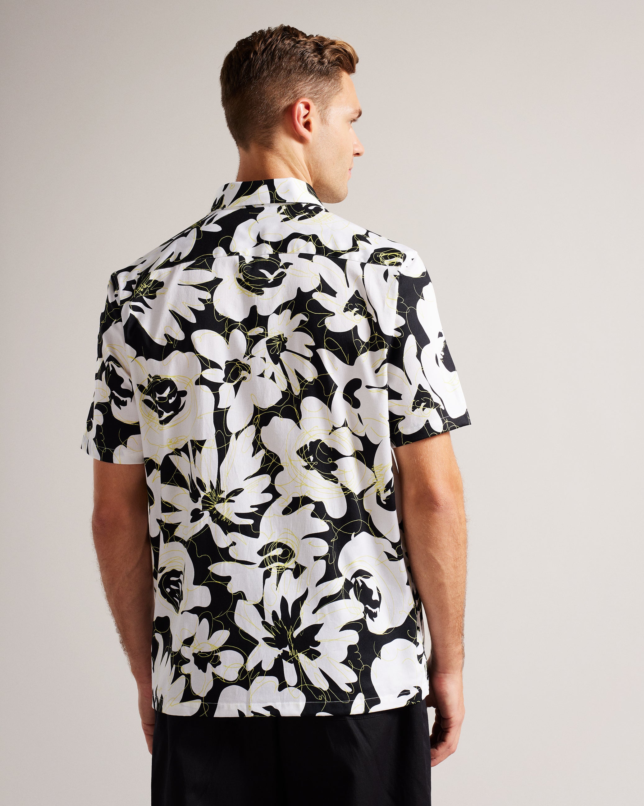 Altun Short Sleeve Floral Print Shirt