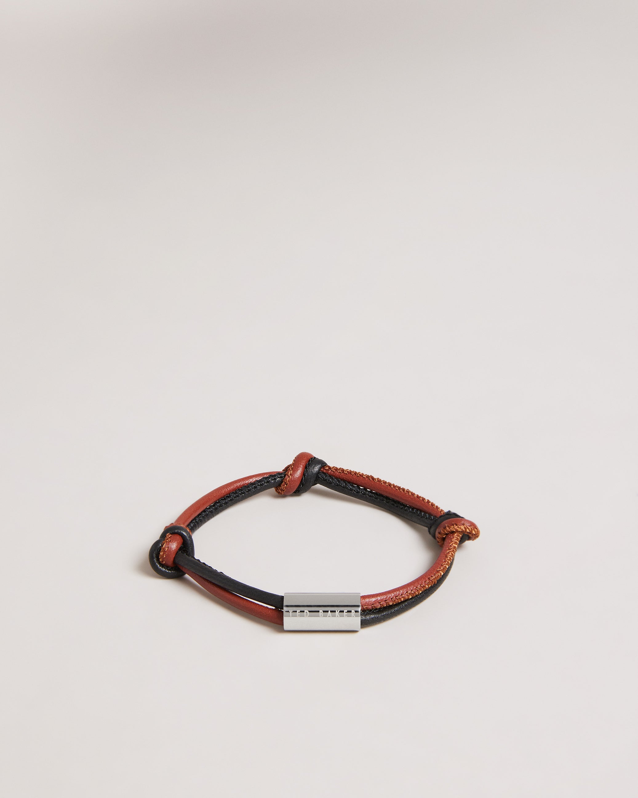 Johhn Knotted Leather Bracelet Silver-Col
